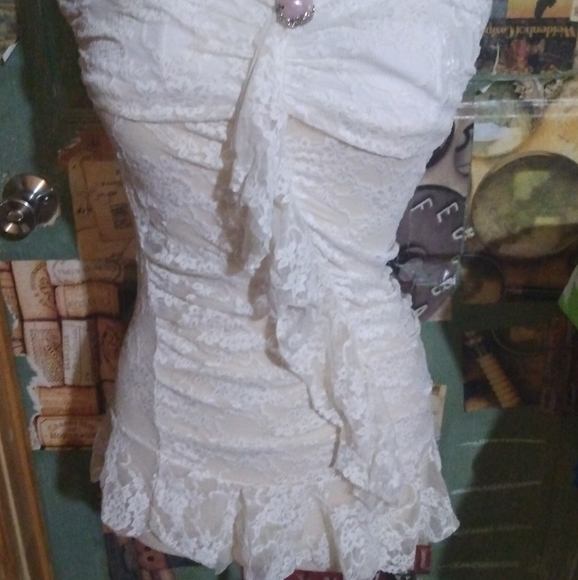 Lace white shirt dress - Picture 2 of 2